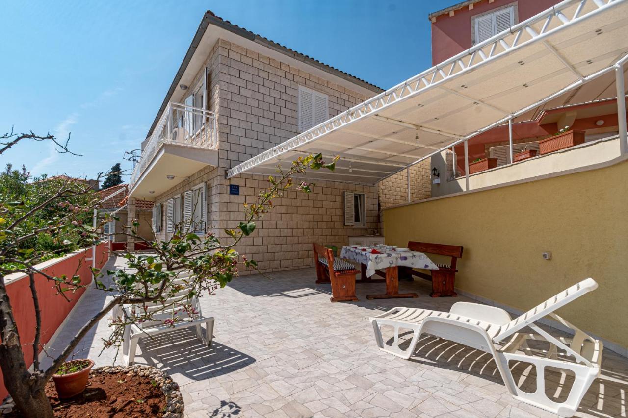 Siriscevic Apartment 코츌라 외부 사진