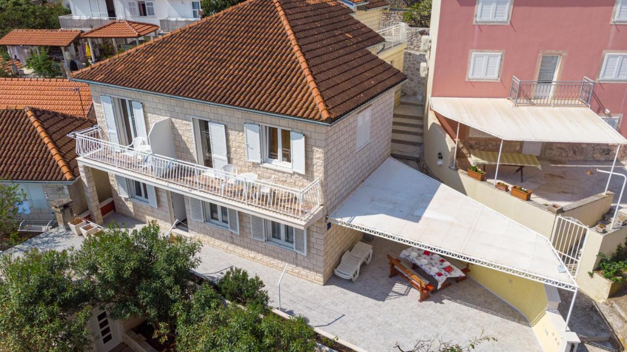 Siriscevic Apartment 코츌라 외부 사진